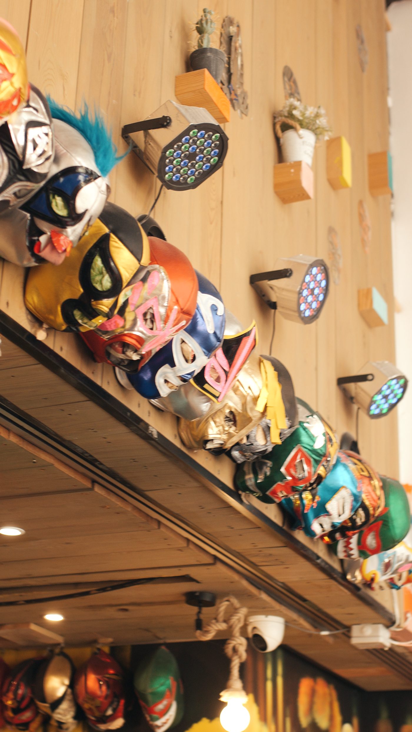 Máscaras de lucha libre en La Patrona de Tijuana